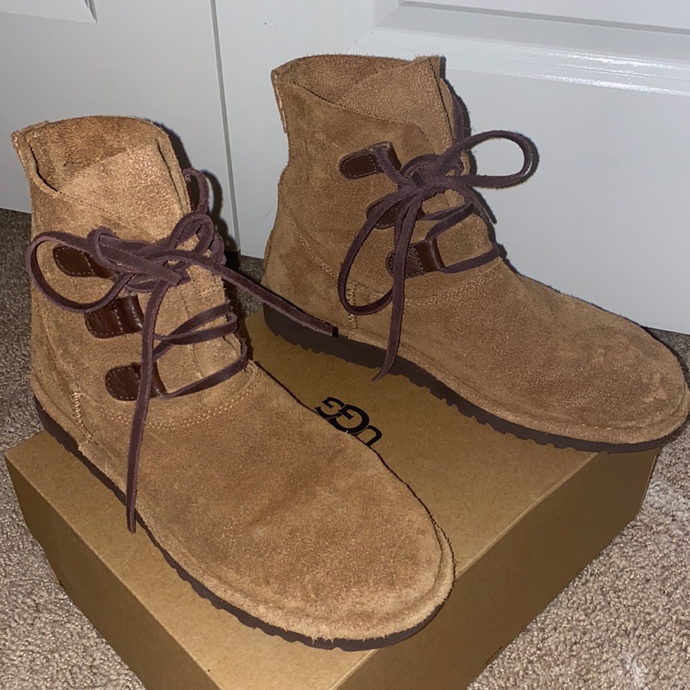 short UGG boots